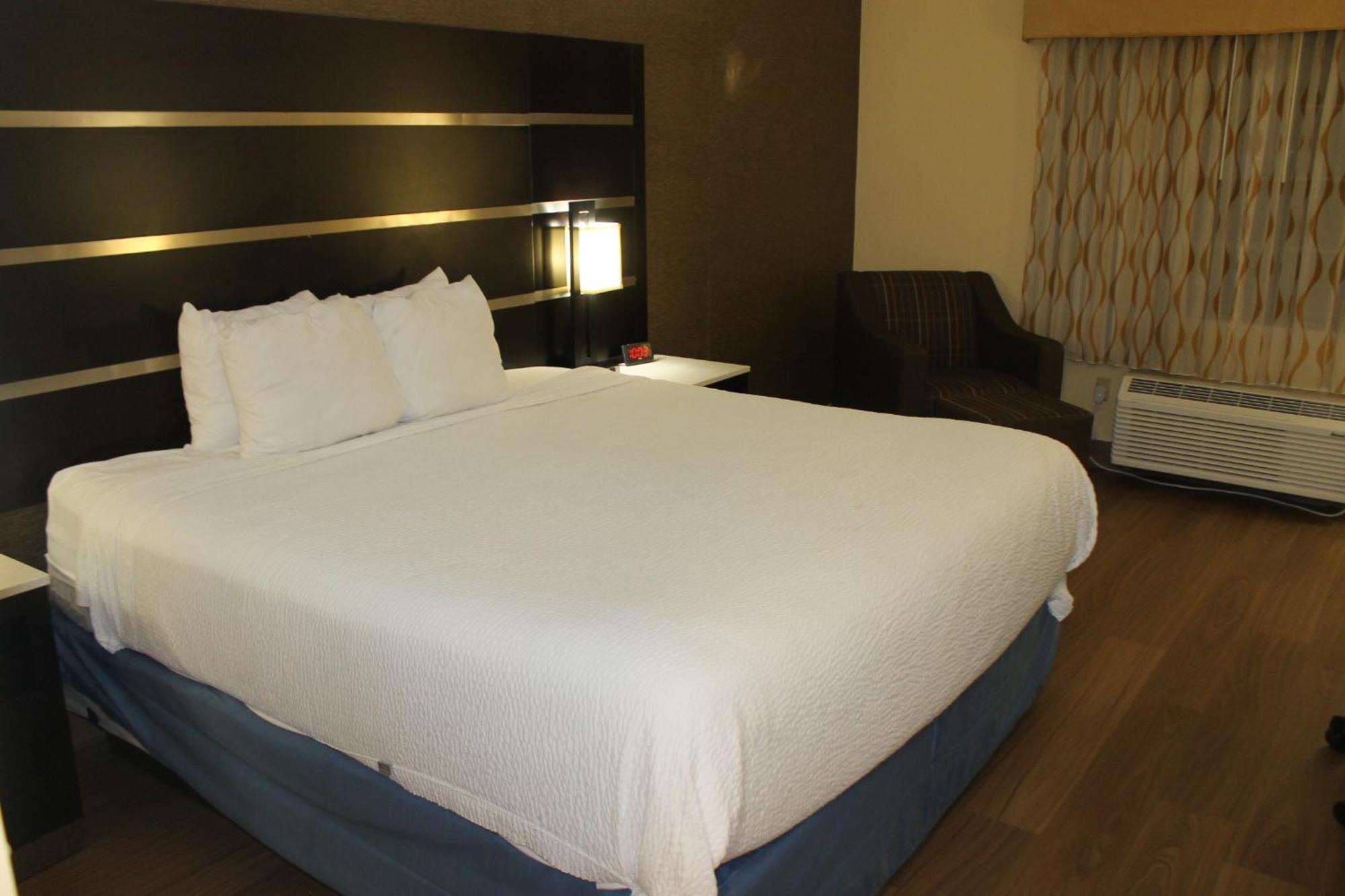 Days Inn By Wyndham Budd Lake Ngoại thất bức ảnh