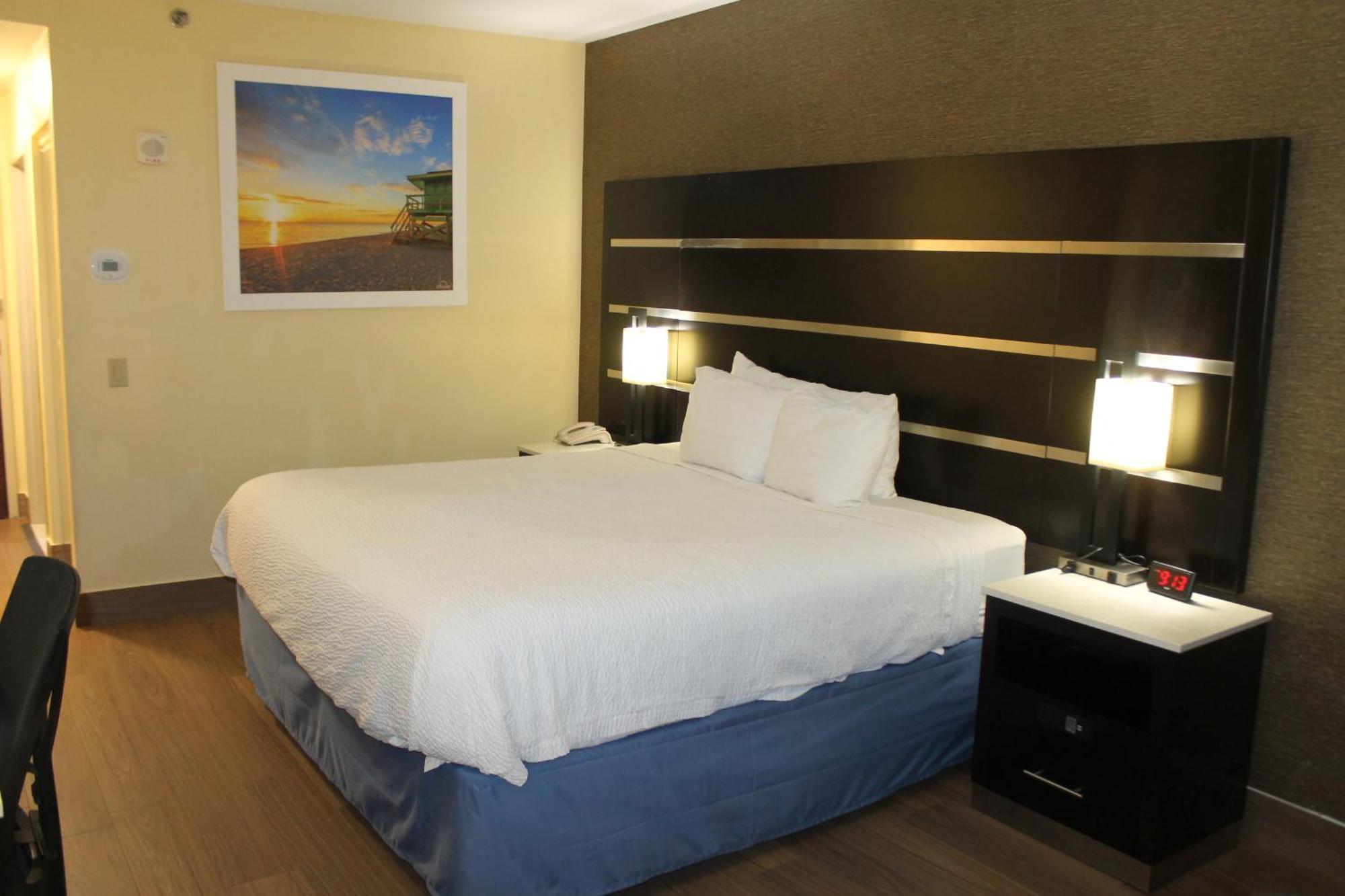 Days Inn By Wyndham Budd Lake Ngoại thất bức ảnh